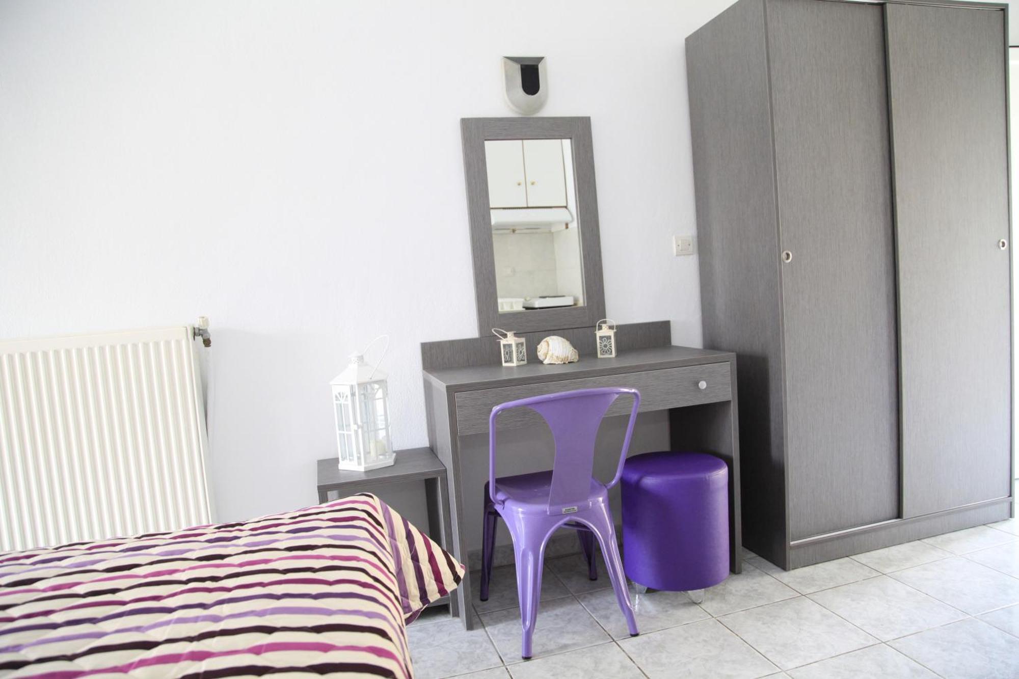 Vicky Rooms Паралия Дионисиу Екстериор снимка